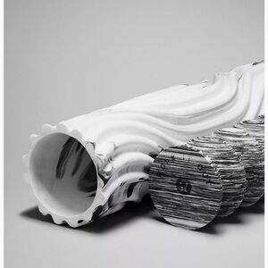 Lululemon double roller - never used